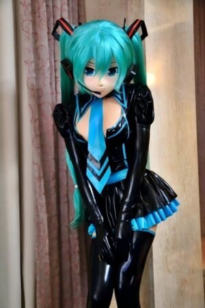 latex-miku-cosplay-costume